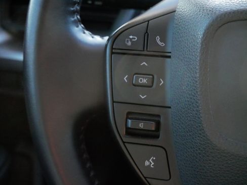 Certified 2024 Toyota Prius LE image 29