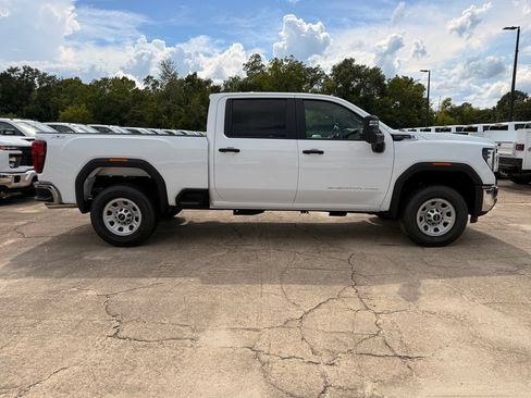 New 2026 GMC Sierra 2500 Pro w/ Convenience Package AWD/4WD image 6