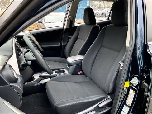 Certified 2017 Toyota RAV4 LE image 8