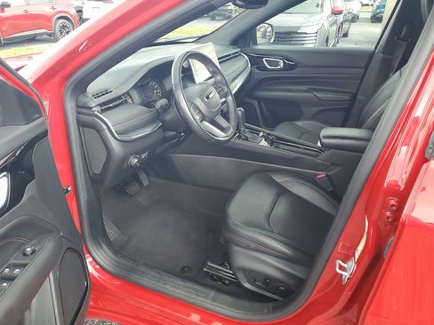Used 2022 Jeep Compass Limited AWD/4WD image 11