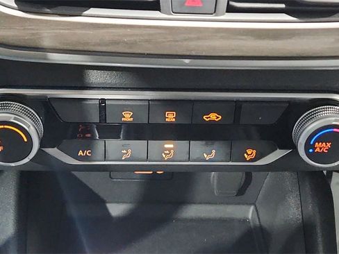 Used 2025 Nissan Altima 2.5 SV image 22