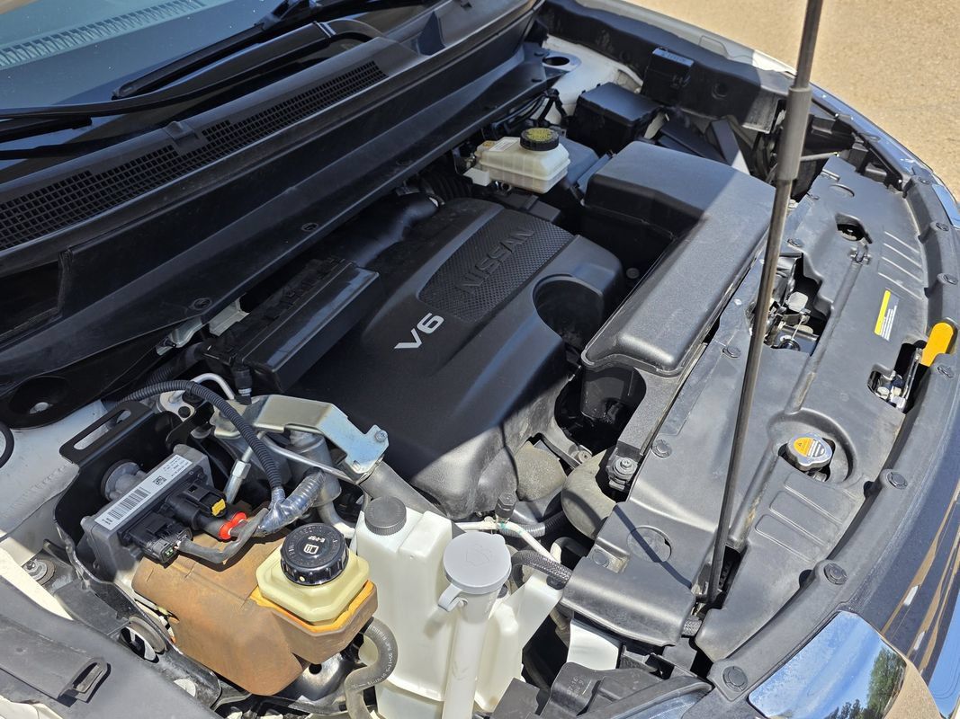 Used 2020 Nissan Pathfinder SV AWD/4WD image 37