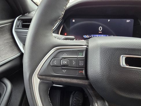 Used 2024 Jeep Grand Cherokee Limited image 20