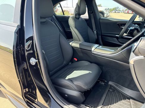 Used 2023 Mercedes-Benz C 300 Sedan image 24