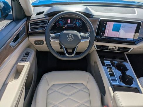 New 2026 Volkswagen Atlas SE FWD image 19