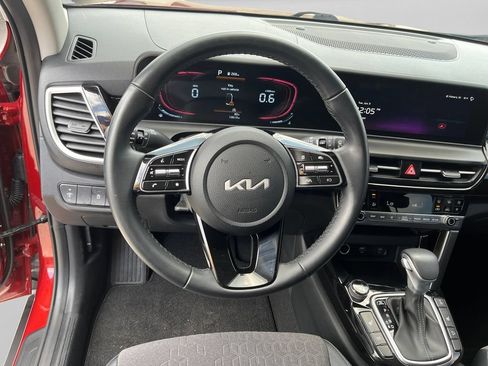 Used 2026 Kia Seltos S AWD/4WD image 17