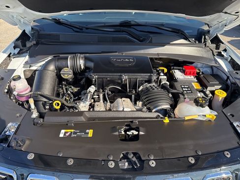 Used 2024 Jeep Compass Limited image 30