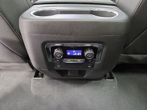 New 2026 Chevrolet Suburban RST w/ Comfort Package AWD/4WD image 36