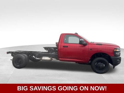 New 2025 RAM 3500 Tradesman image 12