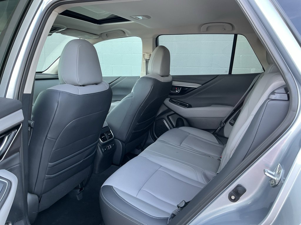 Certified 2024 Subaru Outback Limited AWD/4WD image 35