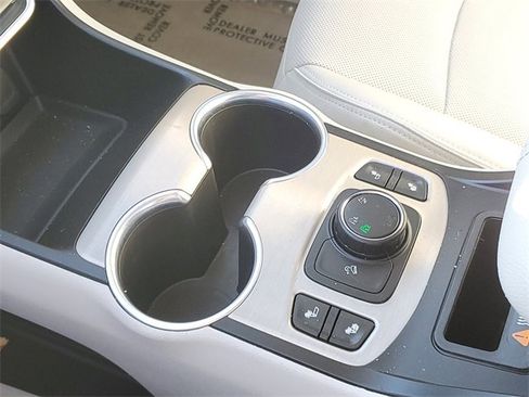 Used 2019 GMC Terrain Denali w/ LPO, Floor Liner Package image 24