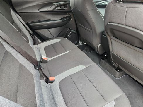 Certified 2025 Chevrolet TrailBlazer LT FWD image 32