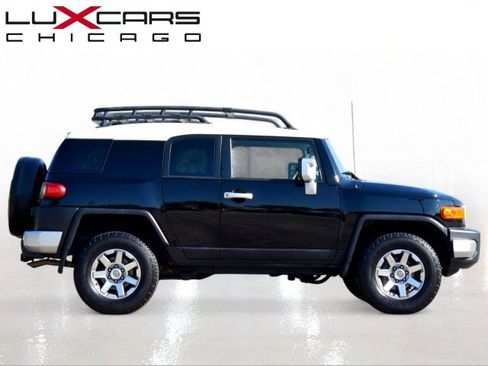 Used 2014 Toyota FJ Cruiser 4WD w/ Convenience Package image 13