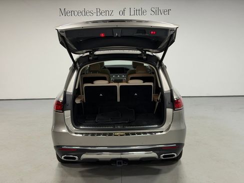 Certified 2023 Mercedes-Benz GLS 450 4MATIC image 5