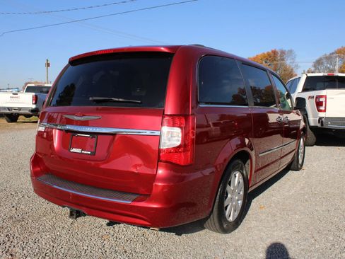 Used 2015 Chrysler Town & Country Touring w/ Trailer Tow Group image 8