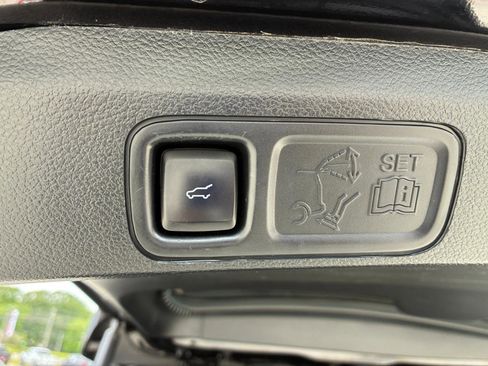 Used 2020 Ford Expedition Platinum AWD/4WD image 40