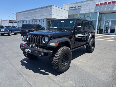 Certified 2025 Jeep Wrangler Unlimited Sport AWD/4WD image 2