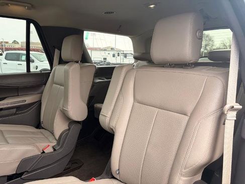 Certified 2020 Ford Expedition XLT w/ Equipment Group 201A image 29