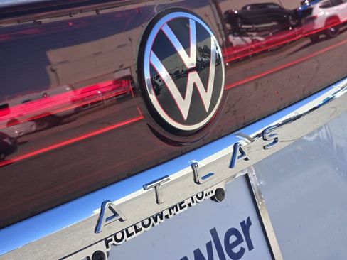 New 2026 Volkswagen Atlas SEL AWD/4WD image 7