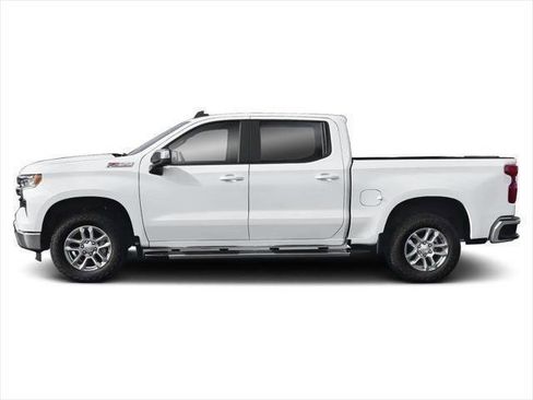Used 2025 Chevrolet Silverado 1500 LT AWD/4WD image 48
