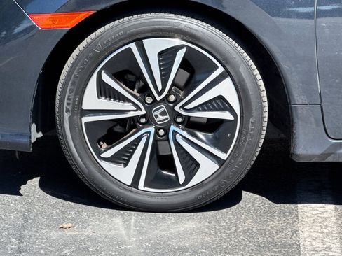 Used 2017 Honda Civic EX-T image 35