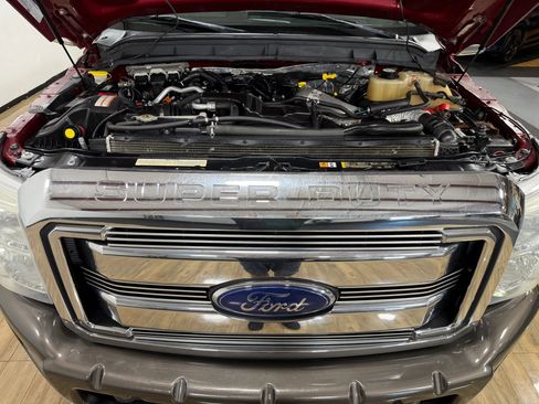 Used 2015 Ford F250 Lariat w/ Lariat Ultimate Package AWD/4WD image 11