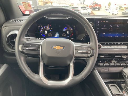 Certified 2024 Chevrolet Colorado LT w/ LT Convenience Package II image 18