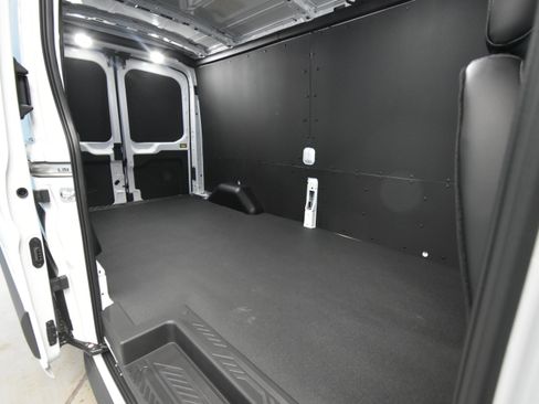 New 2026 Ford Transit 250 148 Medium Roof w/ Load Area Protection Package image 18