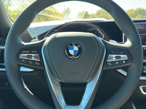 New 2026 BMW X5 sDrive40i image 17