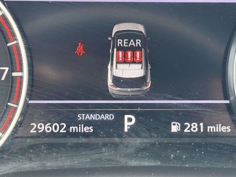 Used 2023 Nissan Rogue SL w/ SL Premium Package FWD image 24