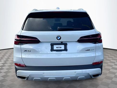 Used 2024 BMW X5 xDrive40i w/ Premium Package AWD/4WD image 7