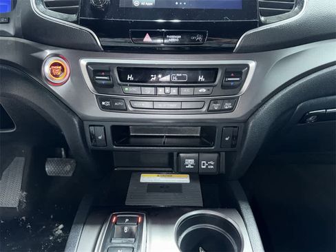 Used 2023 Honda Passport EX-L image 21