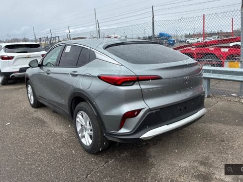 Used 2024 Buick Envista Preferred w/ Convenience I Package FWD image 7