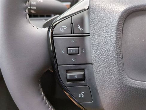 Certified 2026 Toyota C-HR AWD/4WD image 23