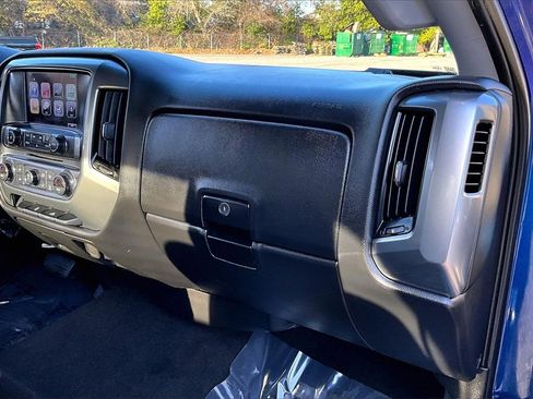 Certified 2017 Chevrolet Silverado 1500 LT w/ All Star Edition image 22