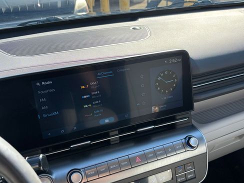 Used 2025 Hyundai Kona SEL image 21