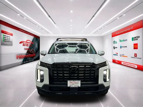 Used 2024 Hyundai Palisade XRT AWD/4WD image 2