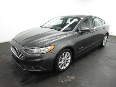 Used 2019 Ford Fusion SE