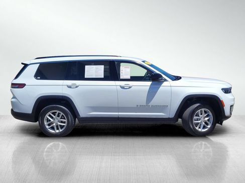 Used 2023 Jeep Grand Cherokee L Laredo AWD/4WD image 4