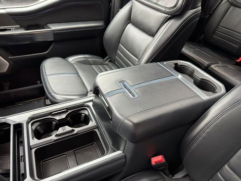 Used 2025 Ford F350 Platinum image 39