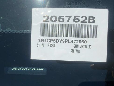 Used 2023 Nissan Kicks SR FWD image 19