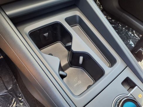 New 2025 Volkswagen Tiguan S image 18