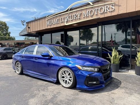 Used 2020 Honda Accord Sport image 3