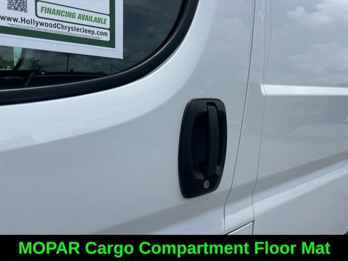 Used 2025 RAM ProMaster 2500 w/ Convenience Group FWD image 21