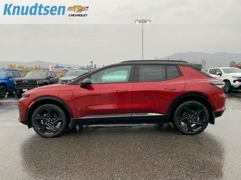 New 2026 Chevrolet Equinox EV RS w/ Convenience Package II AWD/4WD image 4