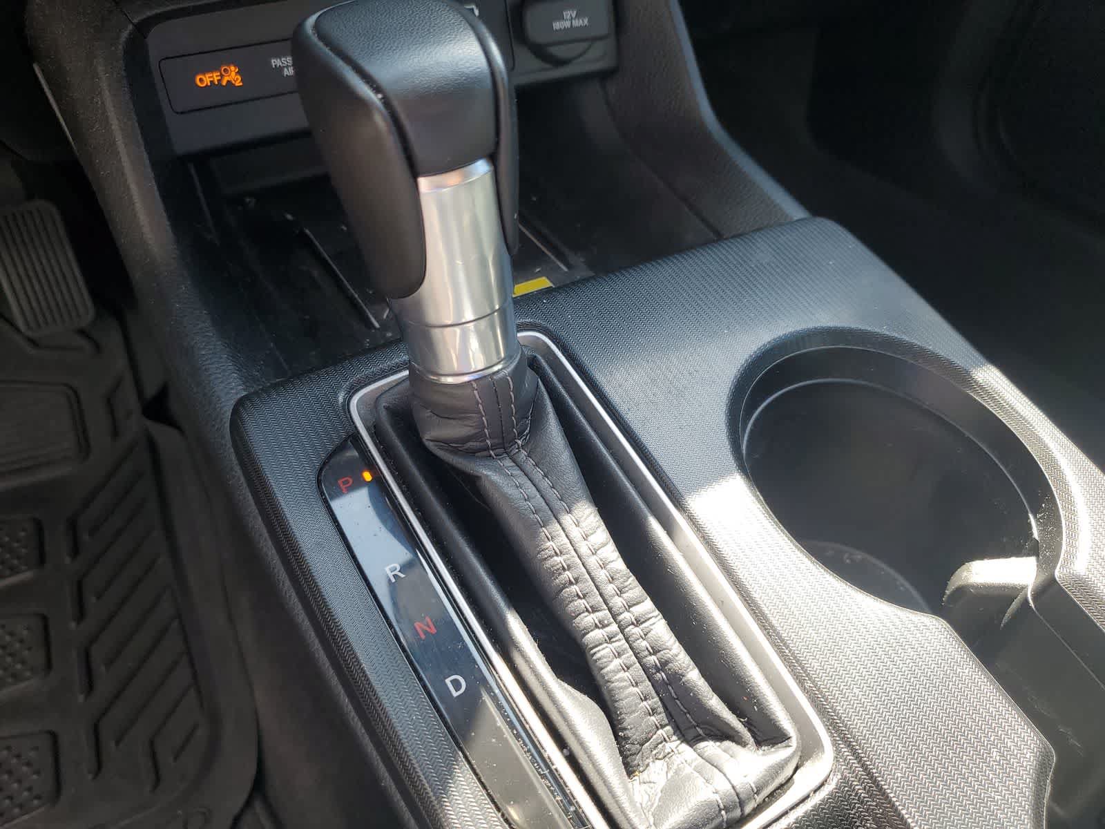 Used 2024 Honda Civic Touring image 14