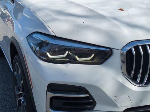 Used 2022 BMW X5 sDrive40i w/ Parking Assistance Package image 10