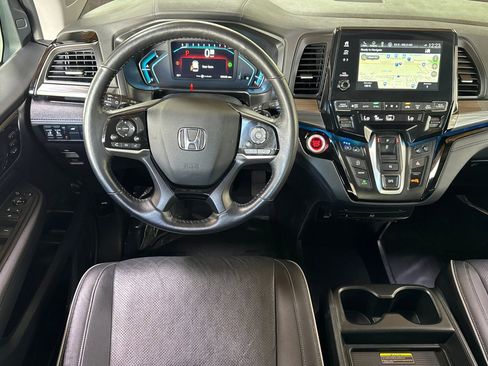 Certified 2024 Honda Odyssey Elite image 30