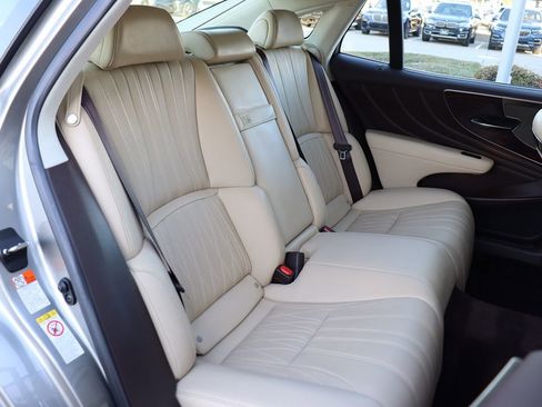 Used 2018 Lexus LS 500 w/ Interior Upgrade Package image 50