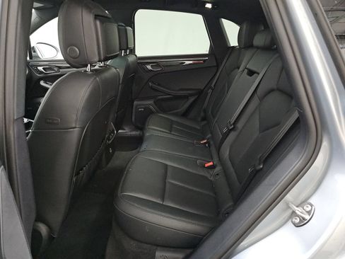 Used 2023 Porsche Macan w/ Premium Package Plus AWD/4WD image 15